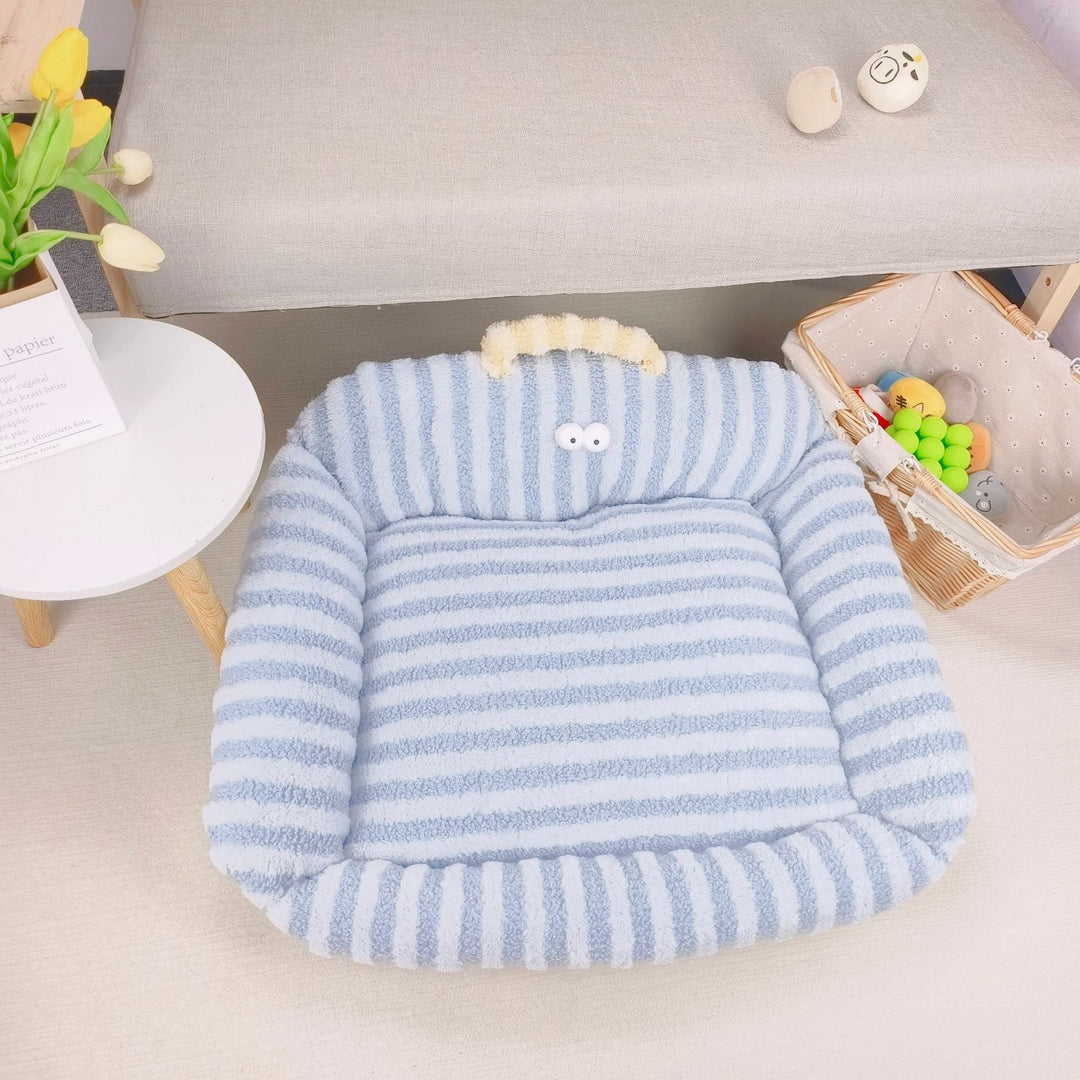 Big Eye Striped Dog Cat Bed - Pawtique