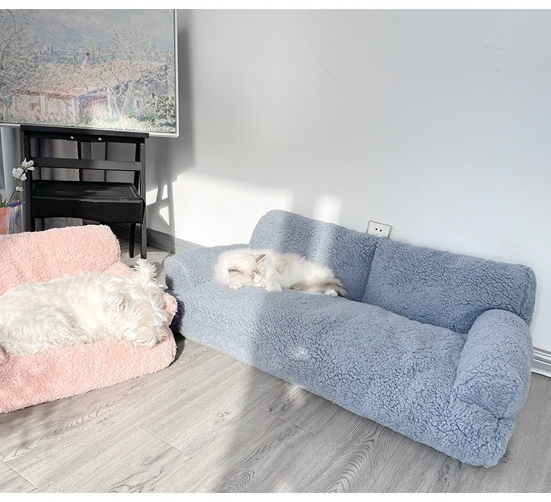 Cuddle Cloud Pet Sofa: Plush Comfort for Your Furry Friend 🛋️ - Pawtique